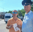 В рамках акции «Не дай себя обмануть!» полицейские продолжают раздавать информационные памятки на улицах и в парках города - Газета Апшеронский рабочий