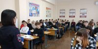 В Апшеронском лесхоз-техникуме сотрудники МЧС и Госавтоинспекции провели профилактическое мероприятие - Газета Апшеронский рабочий