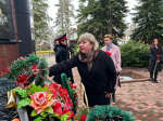 В Хадыженске прошла торжественная церемония возложения цветов в честь Дня Неизвестного солдата