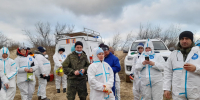 Очередная группа Апшеронского района сегодня с утра заехала в Анапу на пляж Витязево на сбор нефтепродуктов - Газета Апшеронский рабочий