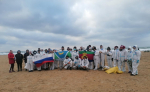 Очередная группа Апшеронского района сегодня с утра заехала в Анапу на пляж Витязево на сбор нефтепродуктов