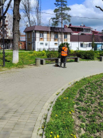 Субботники в Апшеронске продолжаются: сегодня санитарный порядок навели в разных локациях города
