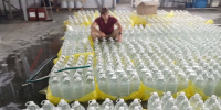 Апшеронские казаки отправили в зону СВО 8 поддонов воды - Газета Апшеронский рабочий