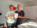 В станице Самурской избирательный участок посещают впервые голосующие и активисты