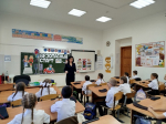 Апшеронские госавтоинспекторы рассказали школьникам о правилах поведения юного пешехода