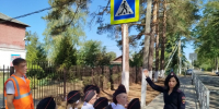 Учащиеся школы №10 поселка Ерик закрепили знания по безопасности дорожного движения - Газета Апшеронский рабочий