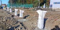 В Апшеронске на месте происшествия с 11-летним мальчиком в районе спорткомплекса «Эра спорта» забетонировали ямы - Газета Апшеронский рабочий