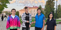 Автоинспекторы напомнили о дорожной безопасности жителям Апшеронска - Газета Апшеронский рабочий