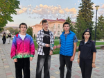 Автоинспекторы напомнили о дорожной безопасности жителям Апшеронска