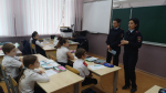 В школе №2 Апшеронска прошла встреча, посвященная безопасности на дорогах