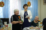 В районном Совете ветеранов поздравили женщин с приближающимся Днем матери