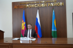 Сегодня глава Апшеронского района Алексей Передереев принял участие в краевом селекторном совещании
