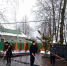 Учащиеся школы №16 станицы Кубанской привели в порядок территорию памятника - Газета Апшеронский рабочий