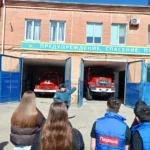 Представители «Движение первых» школы №9 посетили огнеборцев Апшеронска
