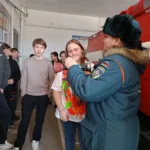 Представители «Движение первых» школы №9 посетили огнеборцев Апшеронска