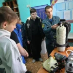 Представители «Движение первых» школы №9 посетили огнеборцев Апшеронска