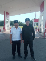 На автозаправках Апшеронска наряду с сотрудниками полиции дежурят казаки Апшеронского районного казачьего общества