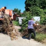 Для красоты и чистоты: в Апшеронске продолжается системная работа по благоустройству города