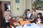 В редакции газеты «Апшеронский рабочий» прошла профориентационная экскурсия для юных журналистов