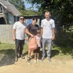 Добрая акция: в Нефтегорском поселении 23 ребенка получили новые ранцы и канцелярские принадлежности к школе