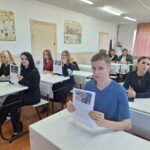 Чтения «Поэты всех времен и народов» провели для апшеронских студентов