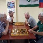 Шахматно-шашечный турнир прошел в Апшеронске в местном отделении общества слепых