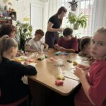 Мастер-класс «АРТлепка из воздушного пластилина» прошел в Апшеронском социально-реабилитационном центре для несовершеннолетних